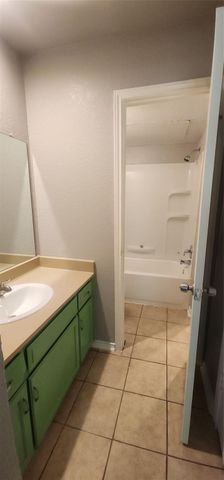 6721 Loma Vista Drive 6721 6723, Fort Worth, TX 76133