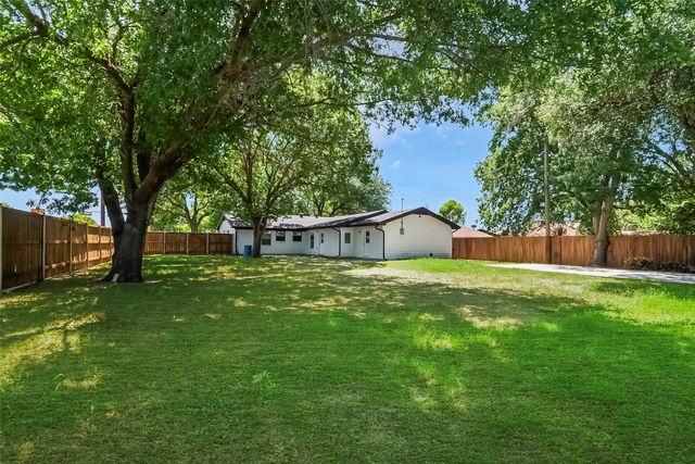 2401 Sybil Drive, Mesquite, TX 75149