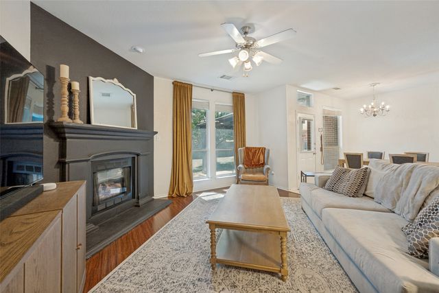 8005 Joshua Tree Court, Arlington, TX 76002