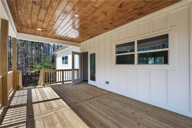 88 Carolyn Path, Rockmart, GA 30153