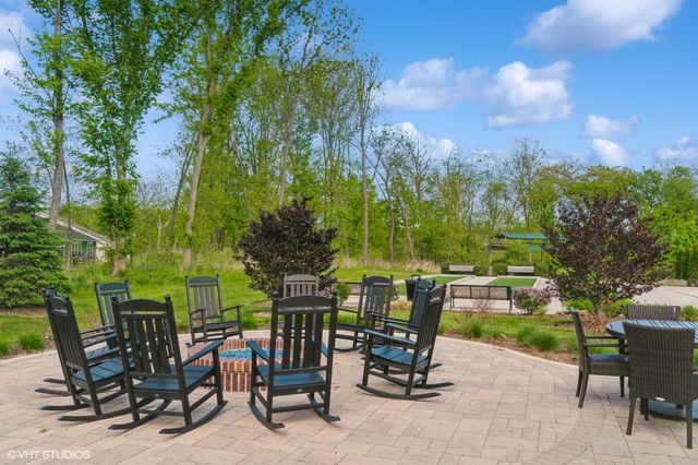 1164 Ardmoor Drive, Crystal Lake, IL 60012