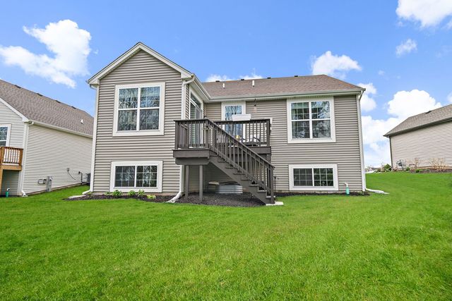 1164 Ardmoor Drive, Crystal Lake, IL 60012