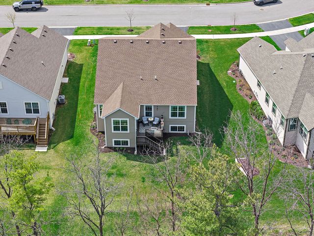 1164 Ardmoor Drive, Crystal Lake, IL 60012