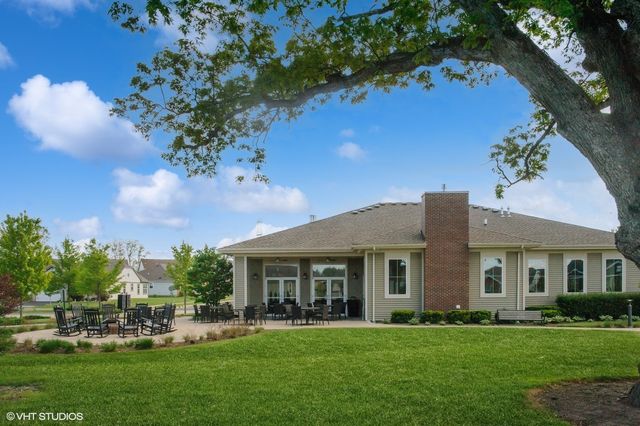 1164 Ardmoor Drive, Crystal Lake, IL 60012