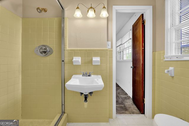 2738 Odum Street, Snellville, GA 30078