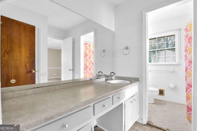 2738 Odum Street, Snellville, GA 30078