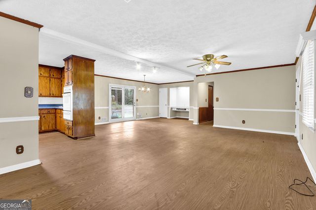 2738 Odum Street, Snellville, GA 30078