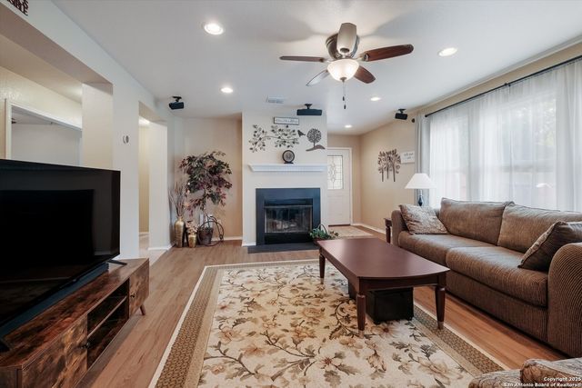 9951 Carswell Peak, San Antonio, TX 78245