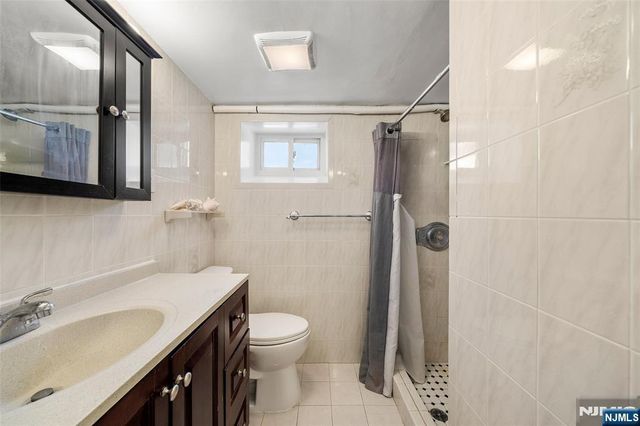 219 Farview Avenue, Paramus, NJ 07652