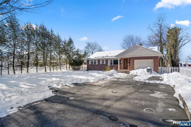 219 Farview Avenue, Paramus, NJ 07652