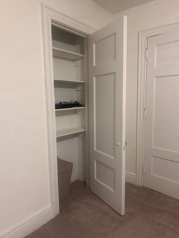5300 S Shore Drive 76, Chicago, IL 60615