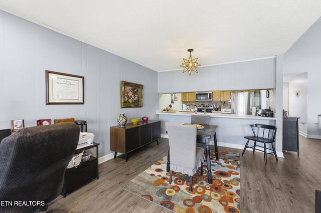 10 Woodland Court, Crossville, TN 38558