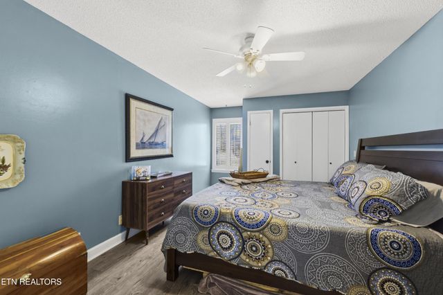 10 Woodland Court, Crossville, TN 38558