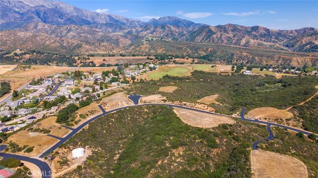 39534 Eastview Court, Yucaipa, CA 92399