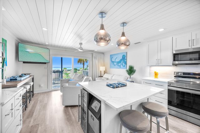17735 Front Beach Road UNIT 4, Panama City Beach, FL 32413