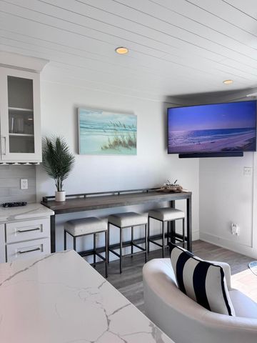 17735 Front Beach Road UNIT 4, Panama City Beach, FL 32413