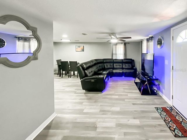 4303 CHESTNUT AVENUE, Sarasota, FL 34234