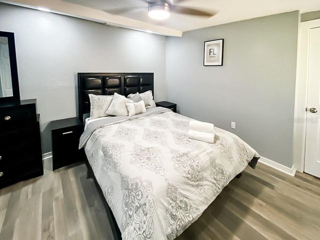 4303 CHESTNUT AVENUE, Sarasota, FL 34234