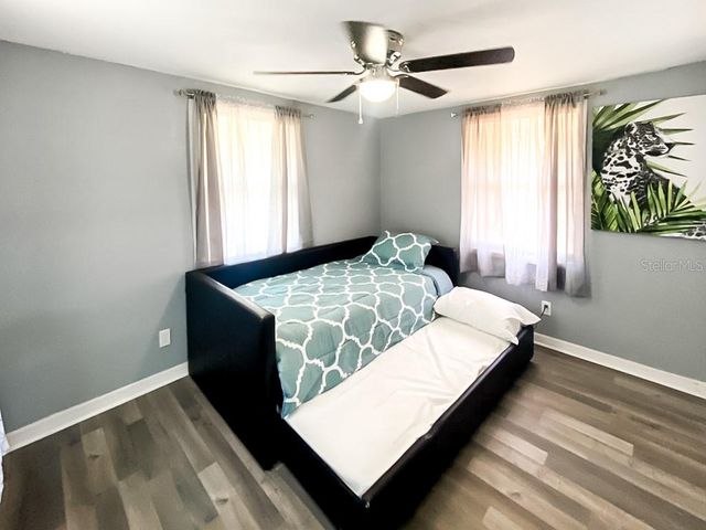 4303 CHESTNUT AVENUE, Sarasota, FL 34234