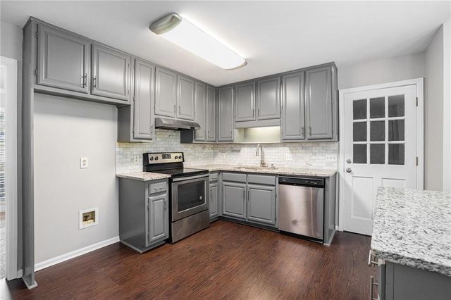 2501 Bechers Brook, Lawrenceville, GA 30043