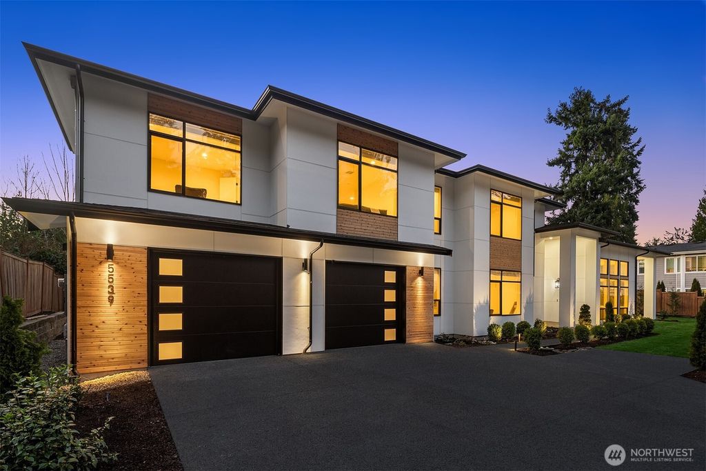 5539 116th Avenue NE, Kirkland, WA 98033