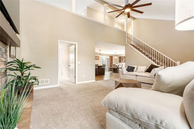 1054 East Avenue, Tallmadge, OH 44278