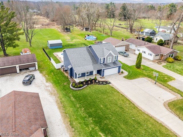 1054 East Avenue, Tallmadge, OH 44278