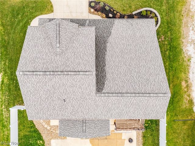 1054 East Avenue, Tallmadge, OH 44278