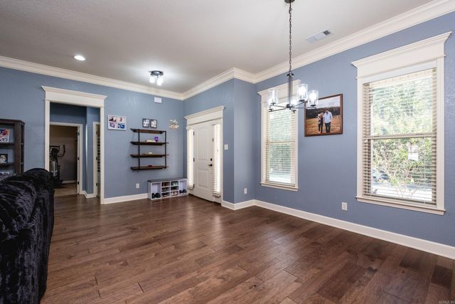 10684 Hinds Road, Benton, AR 72019