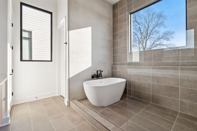 1008 Douglas Ave, Nashville, TN 37206