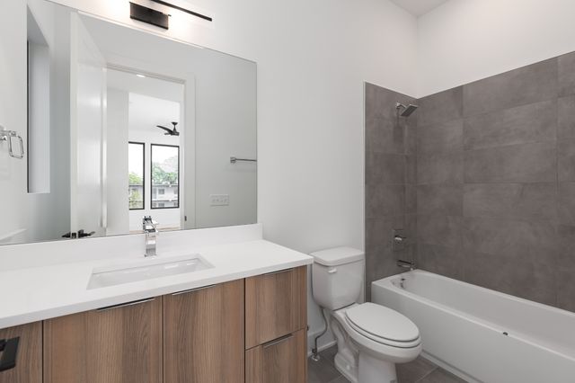 1008 Douglas Ave, Nashville, TN 37206