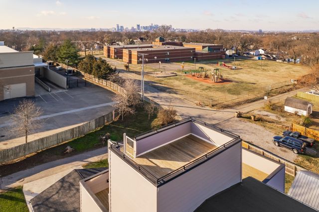 1008 Douglas Ave, Nashville, TN 37206