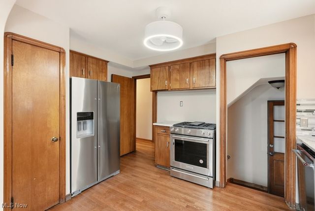 6119 E Sprague Road, Independence, OH 44131