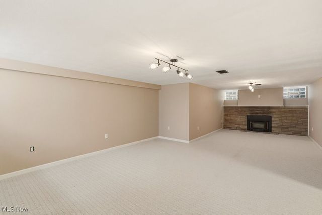 6119 E Sprague Road, Independence, OH 44131