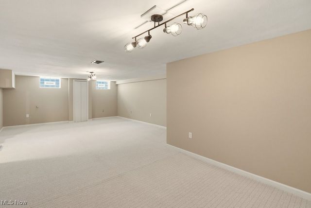 6119 E Sprague Road, Independence, OH 44131