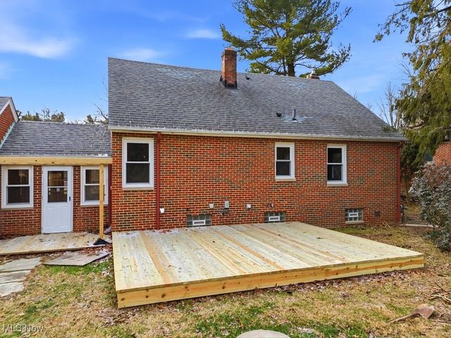 6119 E Sprague Road, Independence, OH 44131