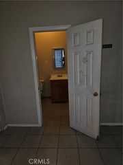 210 85th place, Los Angeles, CA 90003