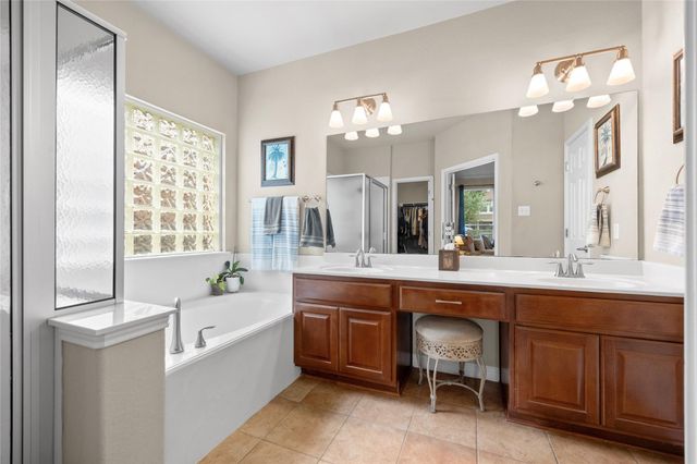 1102 Rowley DR, Cedar Park, TX 78613