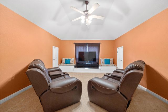 1102 Rowley DR, Cedar Park, TX 78613