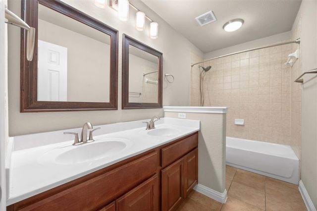 1102 Rowley DR, Cedar Park, TX 78613