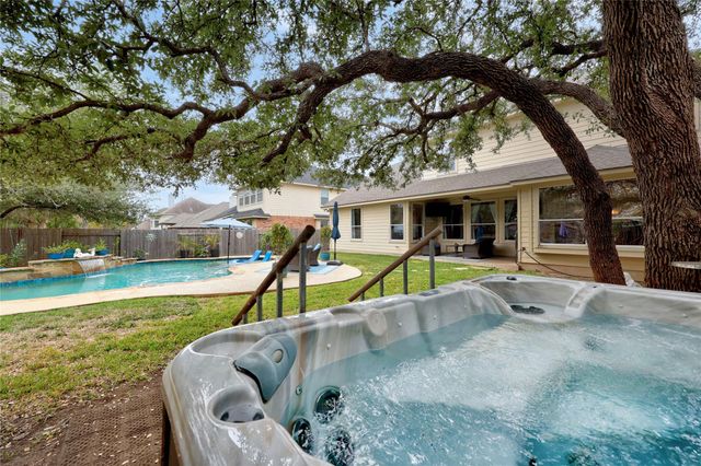 1102 Rowley DR, Cedar Park, TX 78613