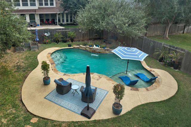 1102 Rowley DR, Cedar Park, TX 78613