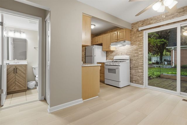45315 Kensington Street, Utica, MI 48317