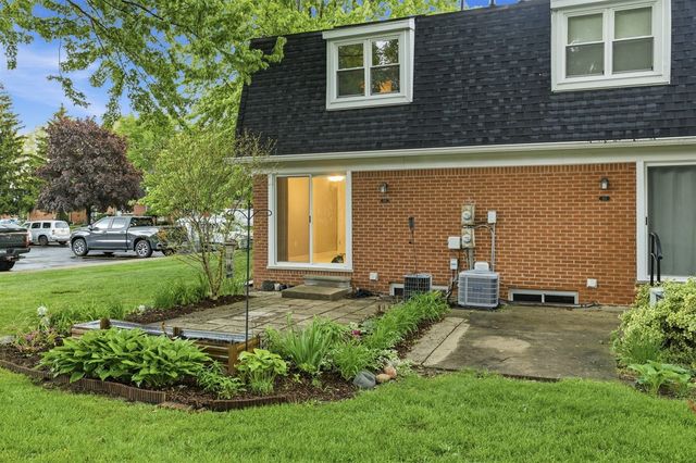 45315 Kensington Street, Utica, MI 48317