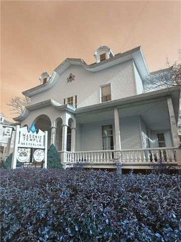 20 Elm Street, Westerly, RI 02891