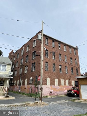 520 LEHMAN ST, Lebanon, PA 17046