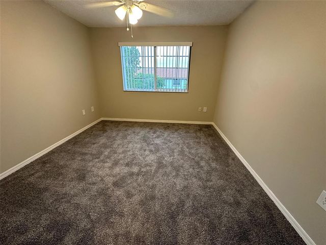 4199 N Haverhill Road 113, West Palm Beach, FL 33417