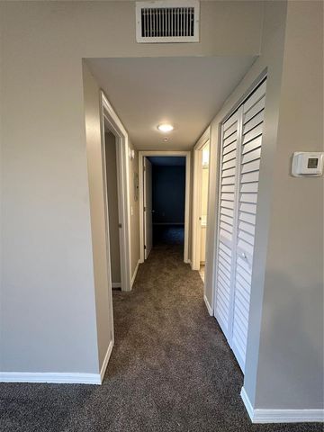 4199 N Haverhill Road 113, West Palm Beach, FL 33417