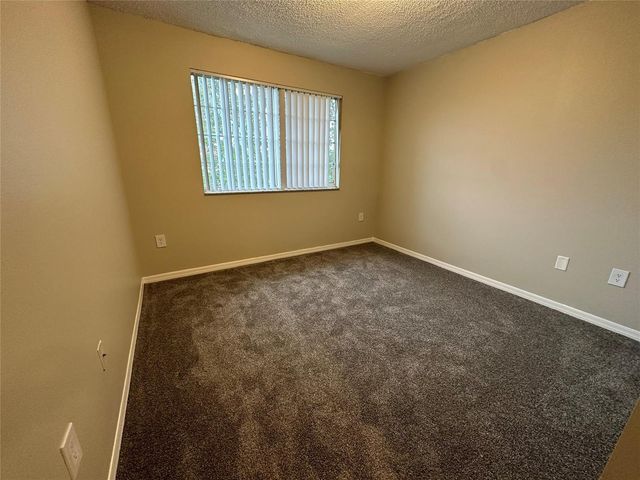 4199 N Haverhill Road 113, West Palm Beach, FL 33417