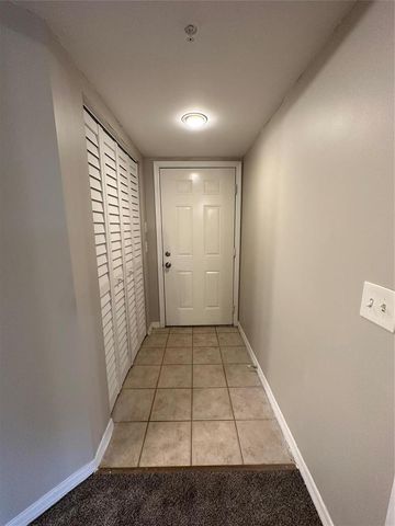 4199 N Haverhill Road 113, West Palm Beach, FL 33417